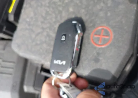 2024 Kia Sportage Ex from USA, damaged, VIN KNDPV3DF4R7293860